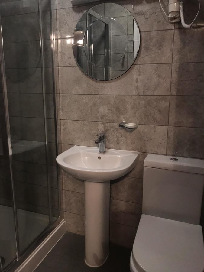 Shalimar Hotel Hounslow Extérieur photo
